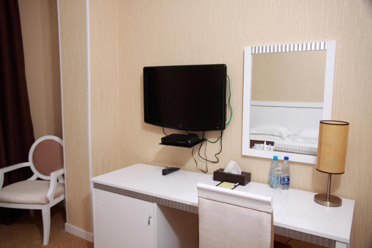 Amber Hotel Bakü Dış mekan fotoğraf