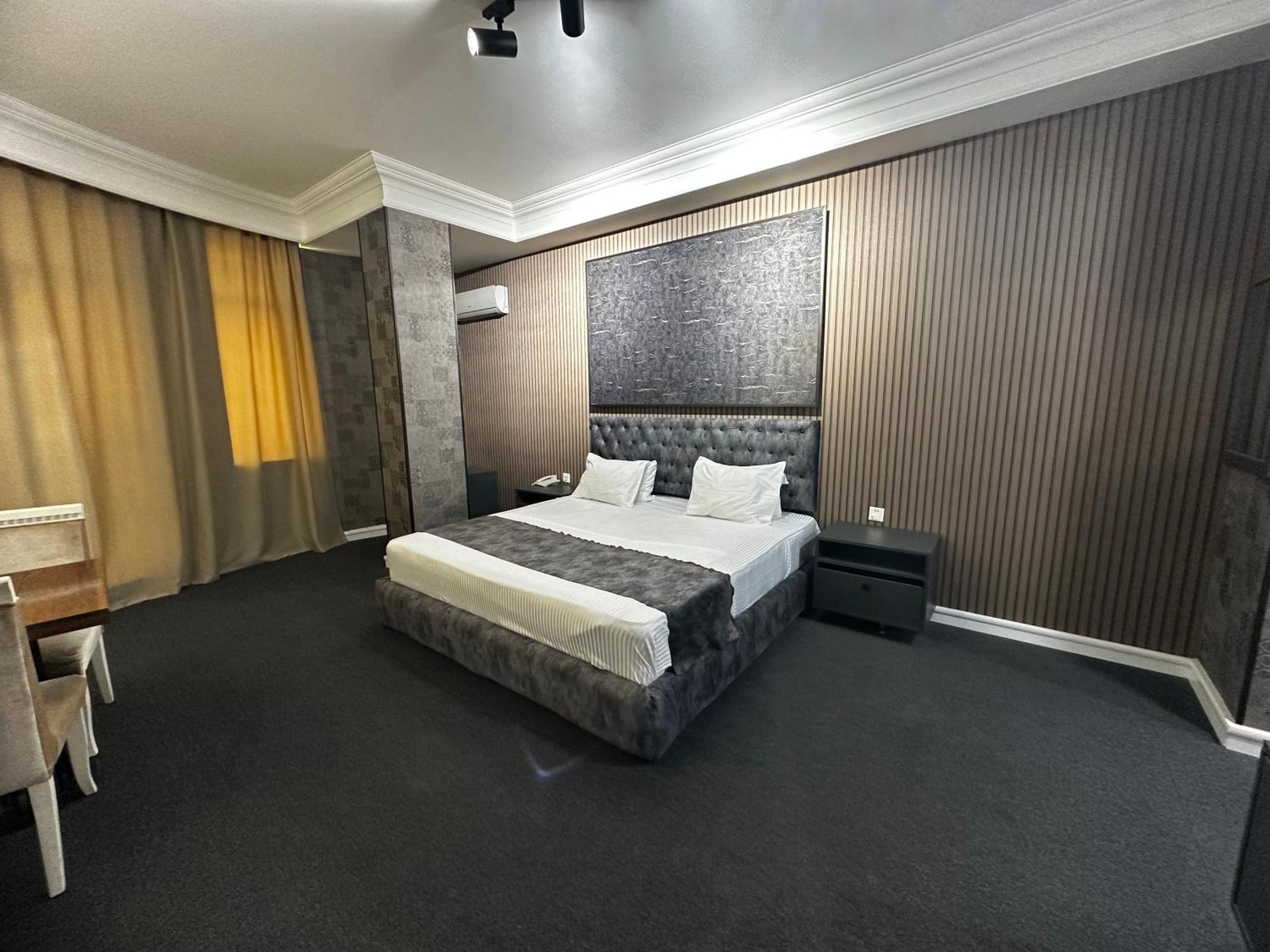 Amber Hotel Bakü Dış mekan fotoğraf