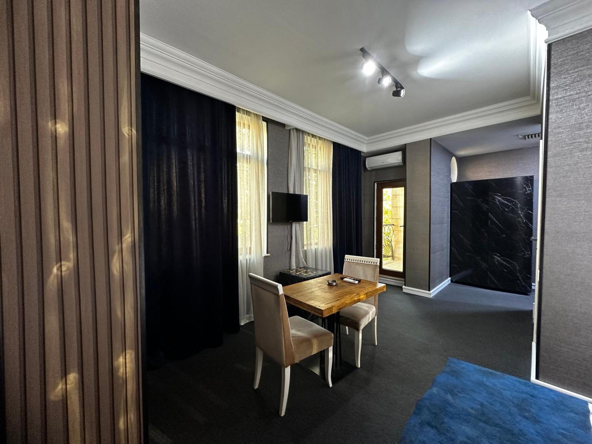 Amber Hotel Bakü Dış mekan fotoğraf