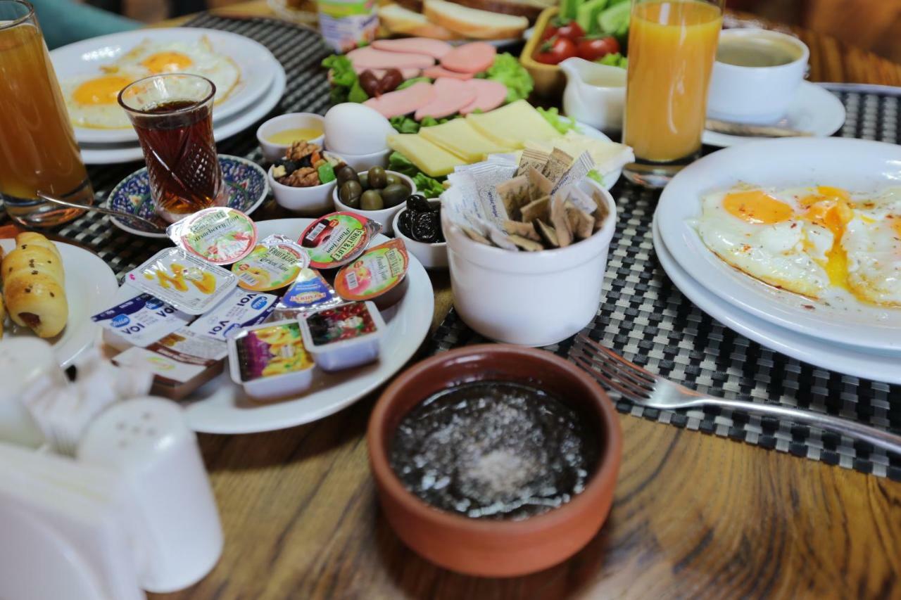Amber Hotel Bakü Dış mekan fotoğraf